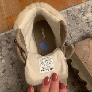 Cute Sorel shearling boots